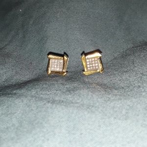 Square diamond earrings